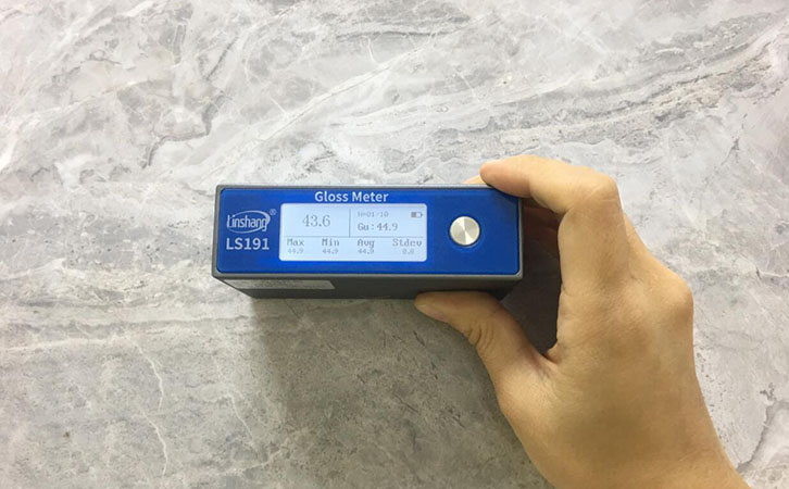 光泽度仪LS191测量瓷砖